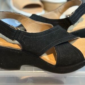 Women's Black Clark Sandals